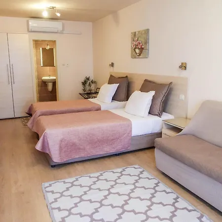 Hotel Acropolis Varna